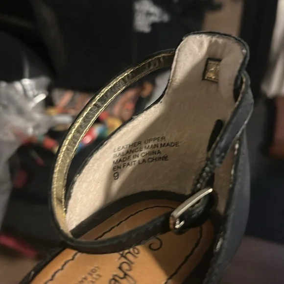 Seychelles wedge sandals 3.5/4” heel ankle strap. EUC Size 9 - Picture 2 of 4